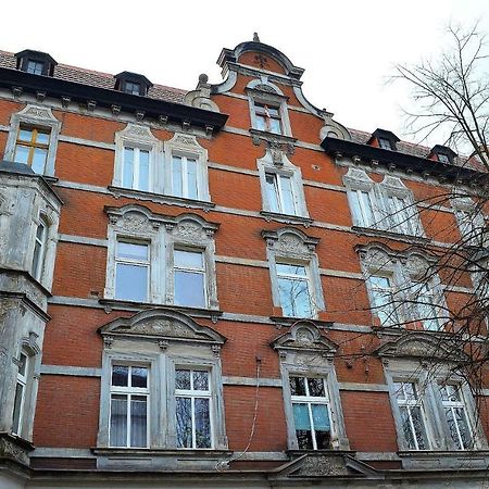Art Mieszkanie Blisko Dworca Pkp Walbrzych Miasto Exteriör bild