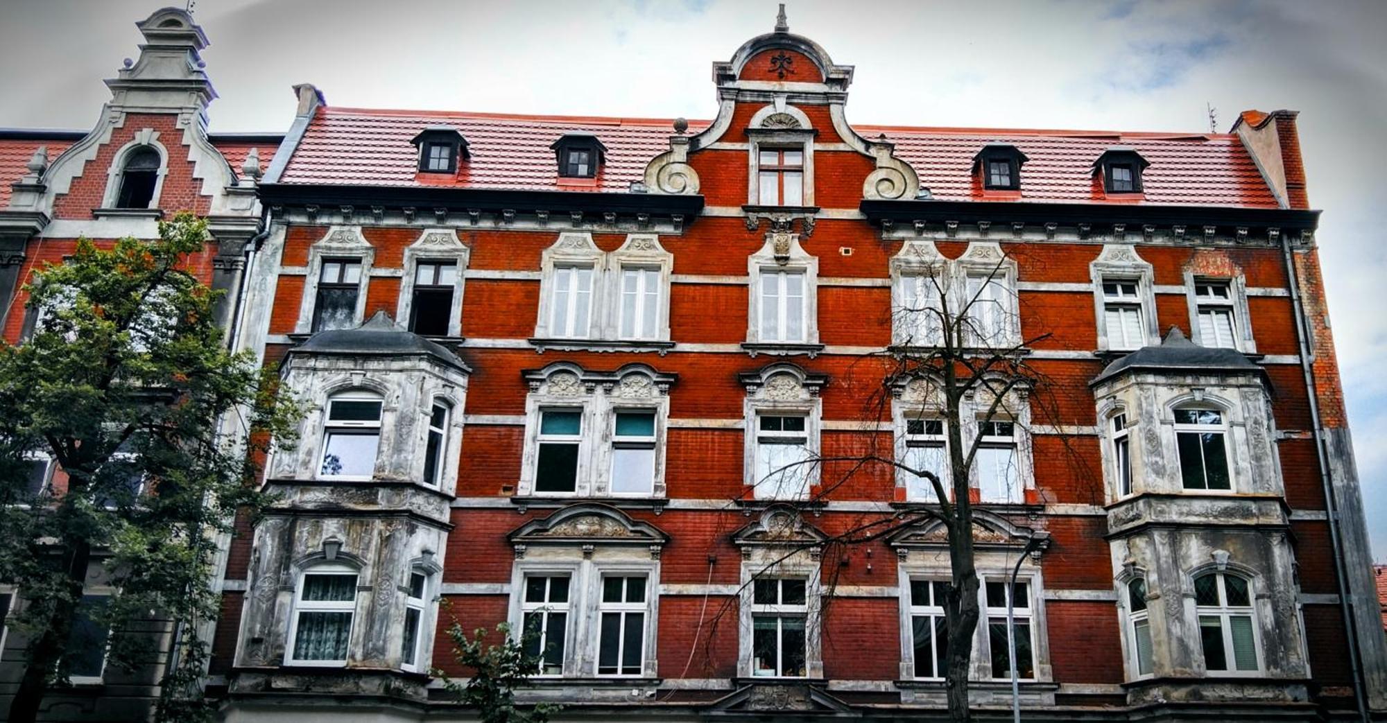 Art Mieszkanie Blisko Dworca Pkp Walbrzych Miasto Exteriör bild